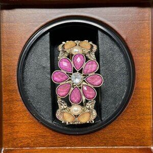 Gorgeous Crystal bangle with gemstones